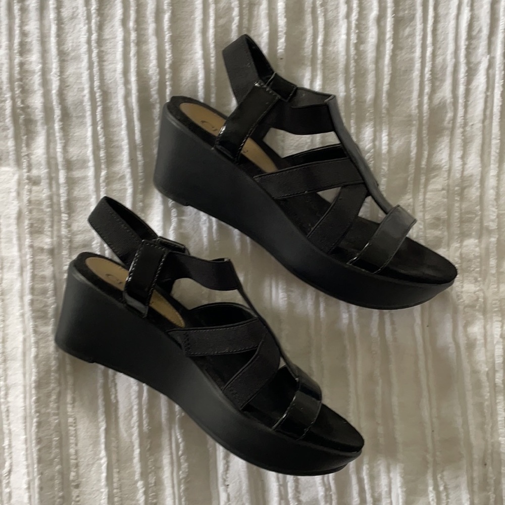 Chaps Platform Sandals - Picture 3 of 5